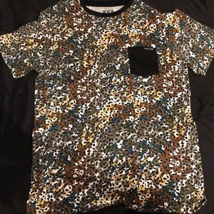 Multi Color Leopard Style Shirt (Large)